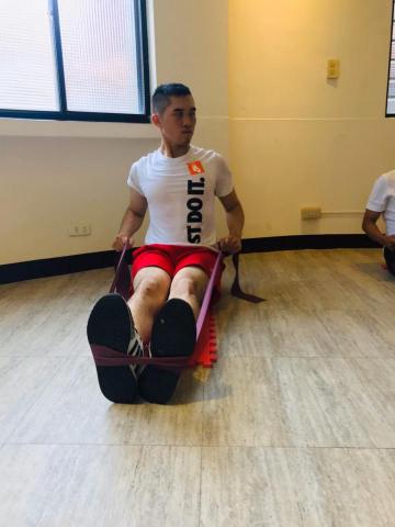 胡景淵（小鐵） - 彈力帶訓練