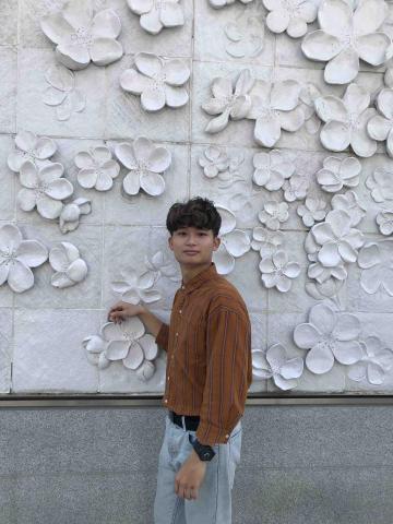 提供德文入門服務的專家國立臺灣大學