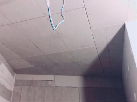 還未開始接非熟客，過幾天再看看 - 不規則矽酸鈣暗架、隔間施作