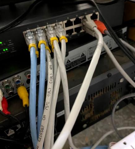 艾奎其資訊工程有限公司 - 網路佈線