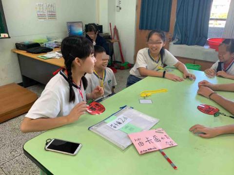 陳怡宇 - 迷你牛頓製造所營隊