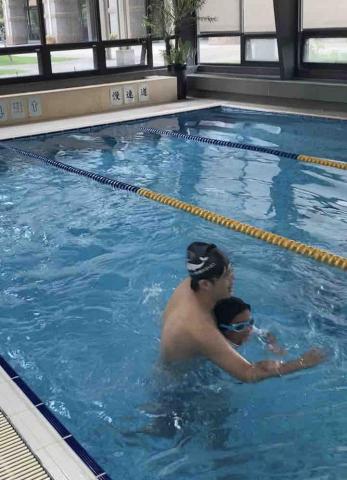 私人游泳教練🏊‍♂️ - 