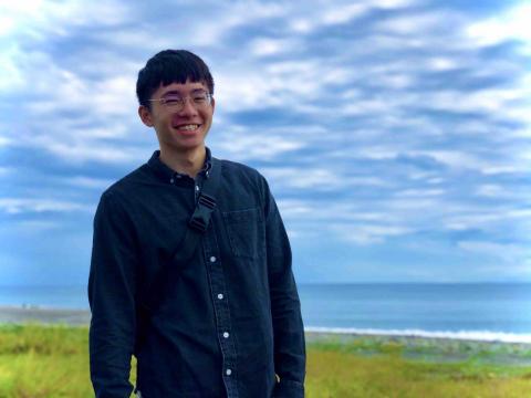 提供法文服務的專家戴佑羽