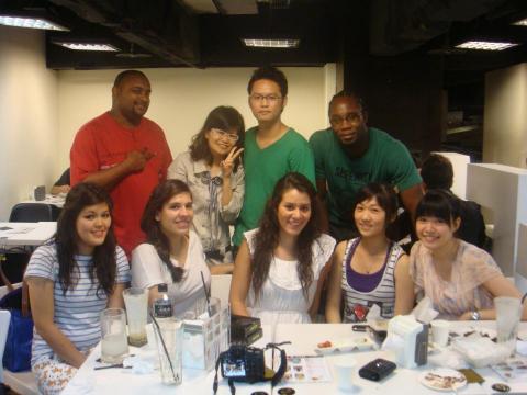 提供toeic題庫服務的專家Ling Wu