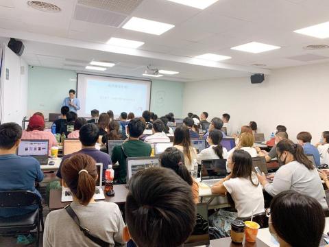 阿享小電商之路 - 電商課程教學(台中)