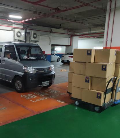 一台車凸歸呆丸 - 喜餅蛋糕運送