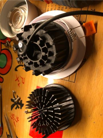 明明燈飾照明企業社 - 賓士崁燈,牛眼崁燈 明明燈飾照明企業社 - 賓士崁燈,牛眼崁燈