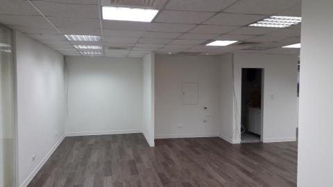 萬騫綜合工程 - 台北基隆路 辦公大樓