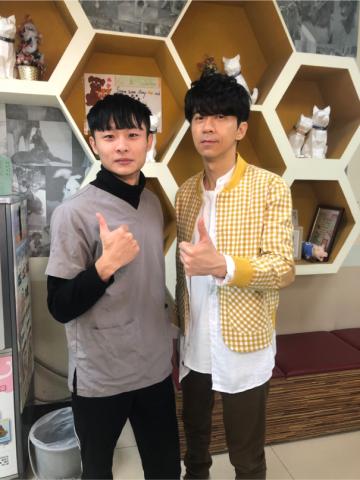 正向寵物行為訓犬師 米恩 - 與歌手光良拍攝浪浪宣傳