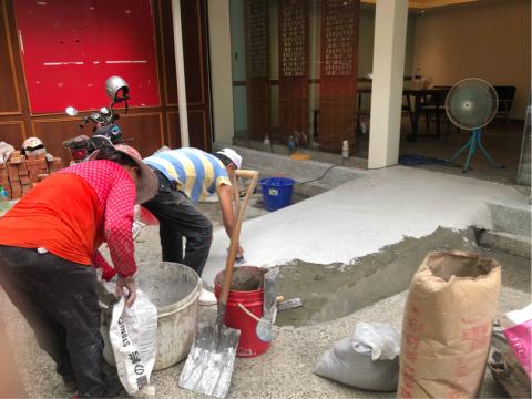 西乃山老屋翻新與修繕工程 - 斜坡泥作 西乃山老屋翻新與修繕工程 - 斜坡泥作