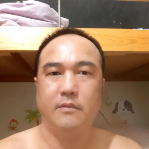 提供家俱回收環保局服務的專家魏志清