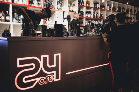 瑪煕 木工裝修 裝潢 - 烤漆字吧台