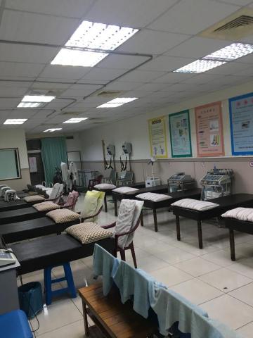 余祥光綠能科技有限公司 - 診所 實例 余祥光綠能科技有限公司 - 診所 實例