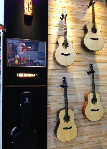 余祥光綠能科技有限公司 - 店家(軌道燈) 實例 余祥光綠能科技有限公司 - 店家(軌道燈) 實例