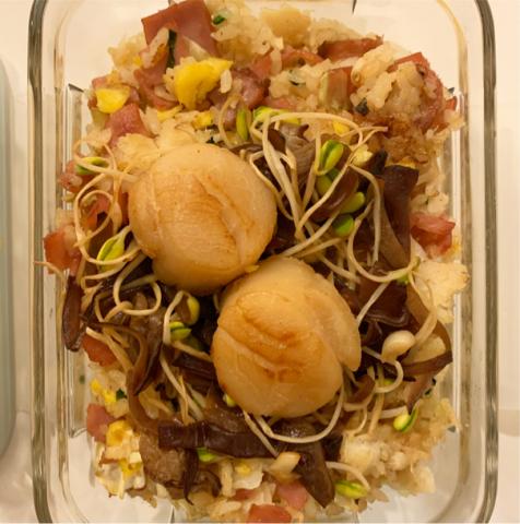 Trista’s cooking philosophy 餐桌 - 干貝炒飯 Trista’s cooking philosophy 餐桌 - 干貝炒飯