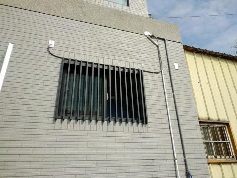 正曜水電工程行 - 熱水管佈線