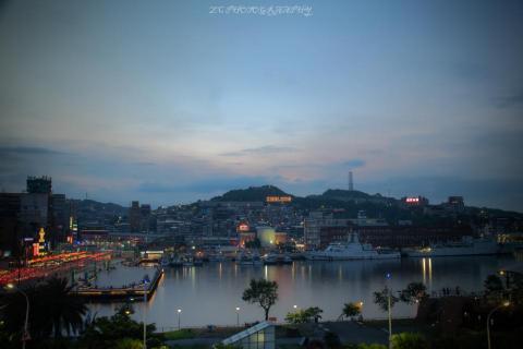 陳澤 影像 健體 平面設計 - 基隆港風景攝影