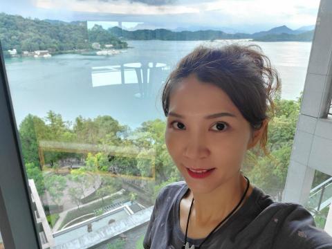 許鳳儀 - 鳳梨營養師