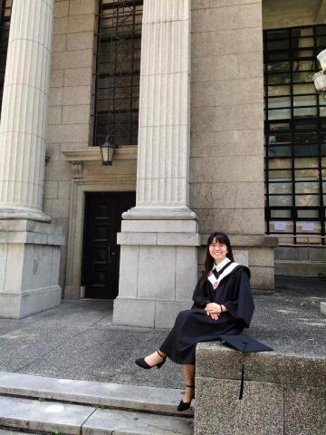 翁柳艷 - 畢業於師大音樂