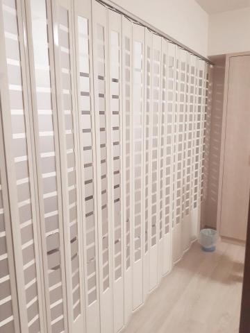 綺麗室內裝潢 - 白金拉門