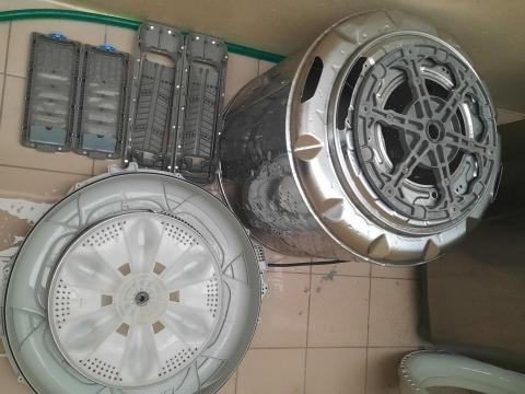 亮潔中台灣洗衣機專家 - LG洗衣機清潔保養