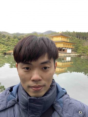 提供數學家教竹北服務的專家王成維