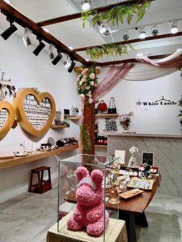 竣立整合裝潢設計(東臨/寓意) - 白色城堡-層板、大理石台面