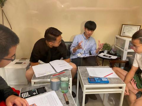 卓旻緒 - 補習班-教授雅思課程