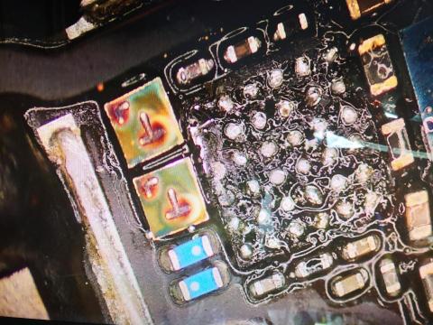 保羅的手 - iphone7+不充電維修