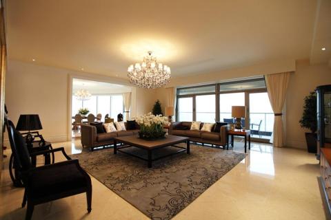 IKUTOKU  - 室內空間