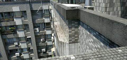 賴克明防水防漏 - 