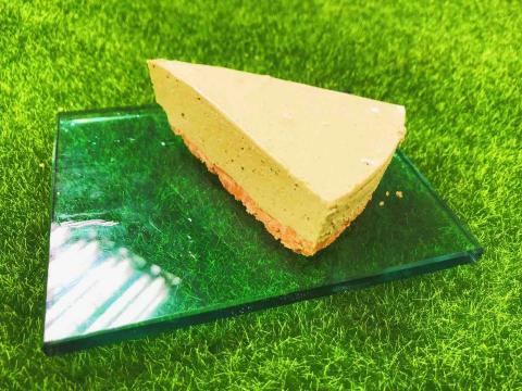 WHALE （鯨魚）私廚有限公司 - 抹茶生乳酪蛋糕