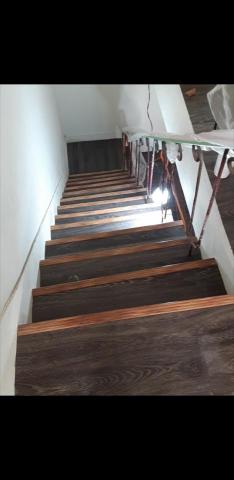 長豐壁紙代工 - 樓梯塑膠地磚完工