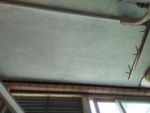 藍翊工程行（工程部經理-楊志忠） - 油漆工程4接縫批土兩次，再全批摩