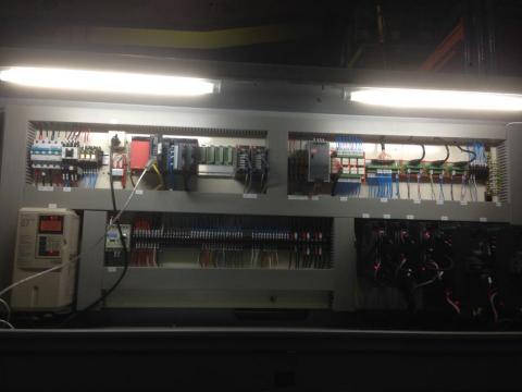 碩瑒之家 - 多線切割機_電控盤R