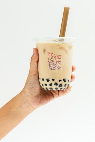 Joy Lin - 珍珠奶茶飲料店LOGO設計
設計內容：
- LOGO設計