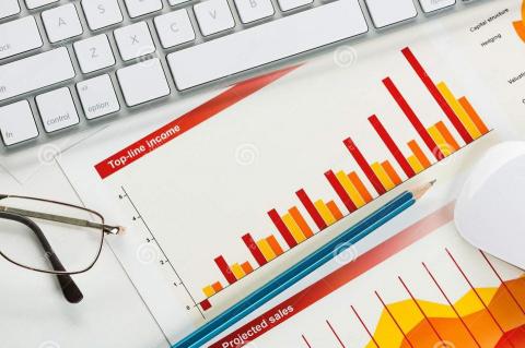 行政助理 王小姐 - 報表製作