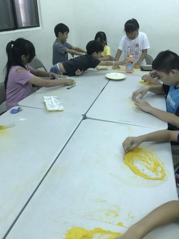 陳冠妤 - 暑期才藝課