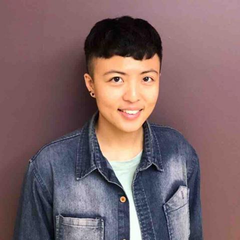 Heike Pon - 提供德文翻譯的專家 Heike Pon - 提供德文翻譯的專家