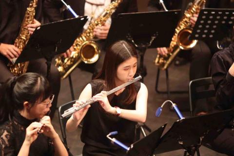 陳菁女 - 參加的樂團表演