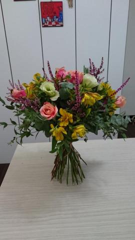 Louis花藝設計 - 手綁花