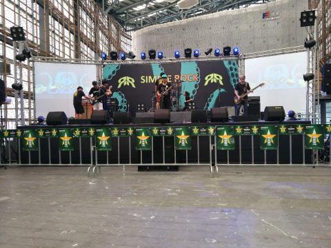 創行者文化傳播 - 舞台搭設