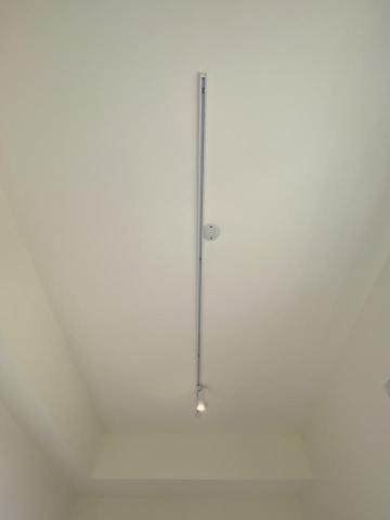 艾奎其資訊工程有限公司 - 軌道燈實際安裝