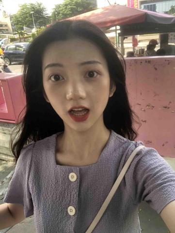 提供學費服務的專家Sue