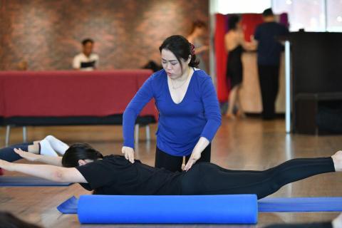 陳姿彣 - 彼拉提斯肌力訓練