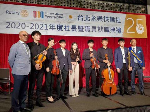 陳育琛 - 扶輪社商演