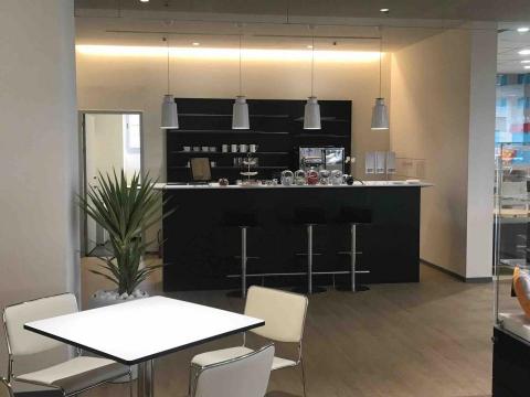 旭皇水電有限公司 - 