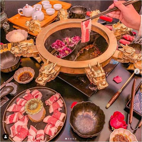 凱西 - 新開幕火鍋店協助推廣曝光