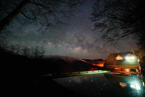 Emmy - 武陵農場夜拍