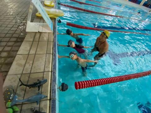 大有可為運動休閒管理工作室⚽🏊🏋⛸🏑🎥🎬🏹 - 夏令營兒童勇士班自由式練習轉頭換氣 大有可為運動休閒管理工作室⚽🏊🏋⛸🏑🎥🎬🏹 - 夏令營兒童勇士班自由式練習轉頭換氣
